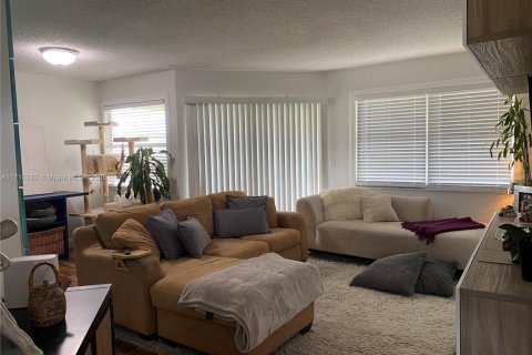 Condominio en venta en Homestead, Florida, 2 dormitorios, 96.62 m2 № 1868587 - foto 1
