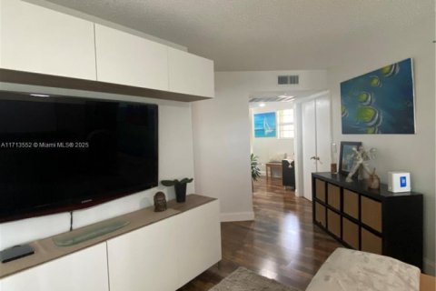 Condominio en venta en Homestead, Florida, 2 dormitorios, 96.62 m2 № 1868587 - foto 12