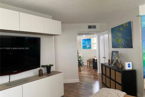 Condominio en venta en Homestead, Florida, 2 dormitorios, 96.62 m2 № 1868587 - foto 13