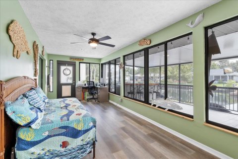 House in Crystal River, Florida 3 bedrooms, 218.32 sq.m. № 1529285 - photo 5