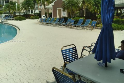 Copropriété à vendre à Tamarac, Floride: 2 chambres, 123.1 m2 № 1985291 - photo 6