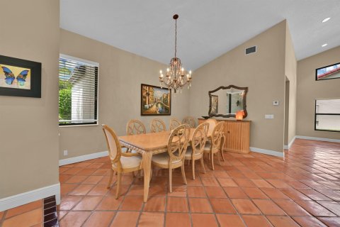 House in Coral Springs, Florida 4 bedrooms, 268.12 sq.m. № 2189552 - photo 13