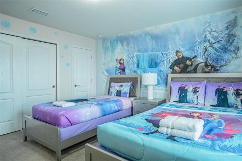 Casa en venta en Kissimmee, Florida, 8 dormitorios, 375.42 m2 № 2118461 - foto 29