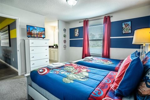 Casa en venta en Kissimmee, Florida, 8 dormitorios, 375.42 m2 № 2118461 - foto 26