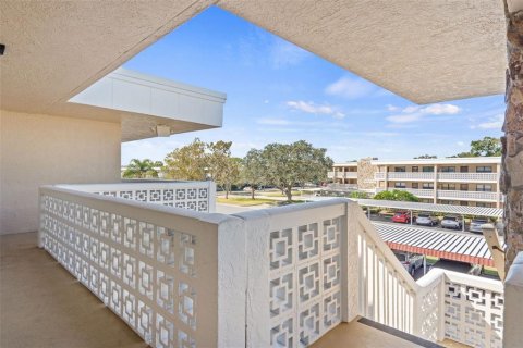 Condominio en alquiler en Saint Petersburg, Florida, 2 dormitorios, 96.15 m2 № 1430442 - foto 23