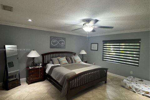 Снять в аренду виллу или дом в Майами, Флорида 4 спальни, 191.19м2, № 1967563 - фото 8