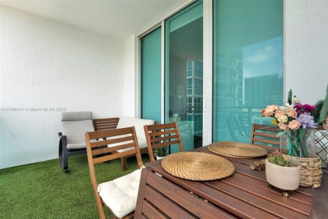 Copropriété à vendre à Miami, Floride: 1 chambre, 71.91 m2 № 1713359 - photo 17