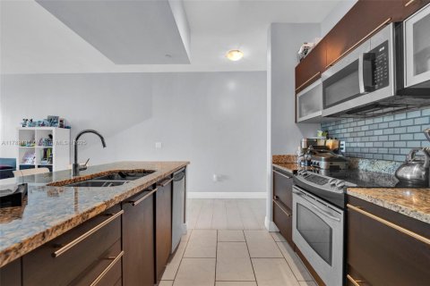 Copropriété à vendre à Miami, Floride: 1 chambre, 71.91 m2 № 1713359 - photo 11