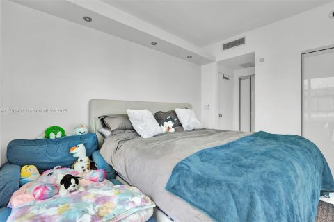 Copropriété à vendre à Miami, Floride: 1 chambre, 71.91 m2 № 1713359 - photo 15