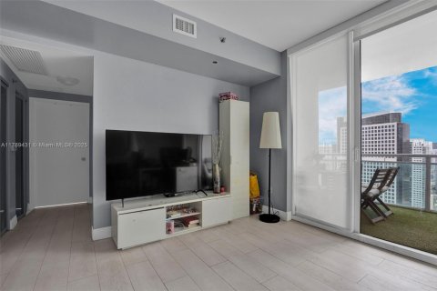 Copropriété à vendre à Miami, Floride: 1 chambre, 71.91 m2 № 1713359 - photo 5