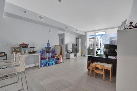 Copropriété à vendre à Miami, Floride: 1 chambre, 71.91 m2 № 1713359 - photo 8