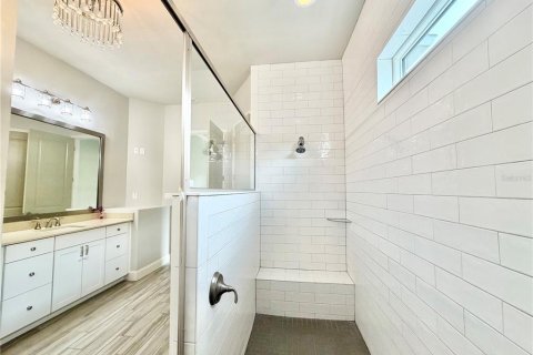 Casa en venta en Gainesville, Florida, 4 dormitorios, 256.13 m2 № 2203960 - foto 18