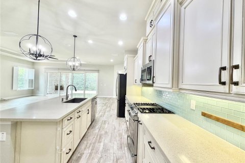 Casa en venta en Gainesville, Florida, 4 dormitorios, 256.13 m2 № 2203960 - foto 6