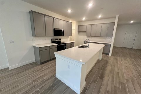 Casa en venta en Palm Coast, Florida, 3 dormitorios, 251.67 m2 № 1906350 - foto 3
