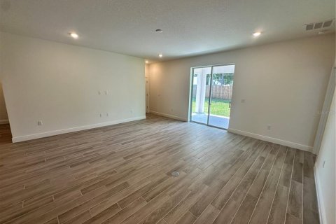 Casa en venta en Palm Coast, Florida, 3 dormitorios, 251.67 m2 № 1906350 - foto 7