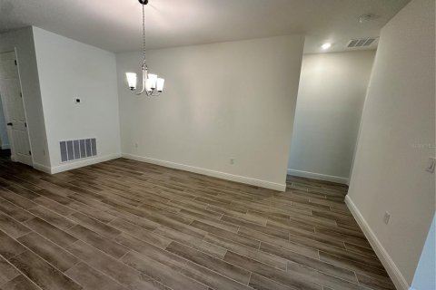 Casa en venta en Palm Coast, Florida, 3 dormitorios, 251.67 m2 № 1906350 - foto 4