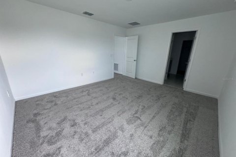 House in Winter Haven, Florida 4 bedrooms, 174.56 sq.m. № 1875856 - photo 10