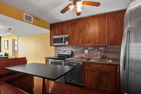 Condominio en venta en Hollywood, Florida, 2 dormitorios, 102.19 m2 № 2182558 - foto 15