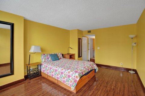 Condominio en venta en Hollywood, Florida, 2 dormitorios, 102.19 m2 № 2182558 - foto 26