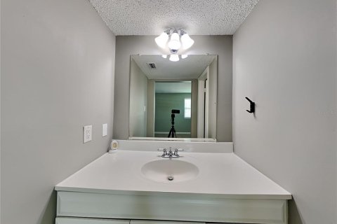 Apartamento en alquiler en Winter Park, Florida, 2 dormitorios, 102.19 m2 № 1873815 - foto 9