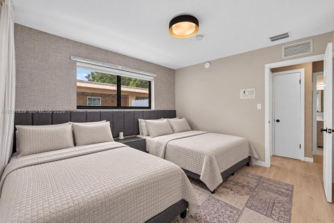 Villa ou maison à vendre à Fort Lauderdale, Floride: 2 chambres, 80.27 m2 № 2406205 - photo 17