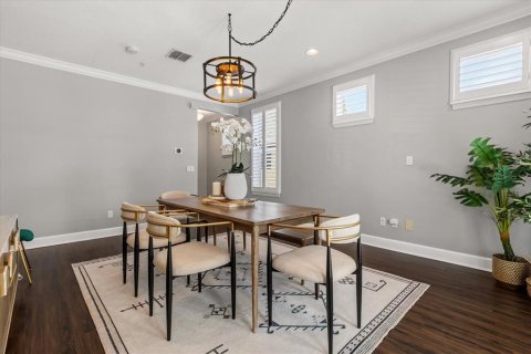 Townhouse in Orlando, Florida 3 bedrooms, 199.37 sq.m. № 2092427 - photo 14