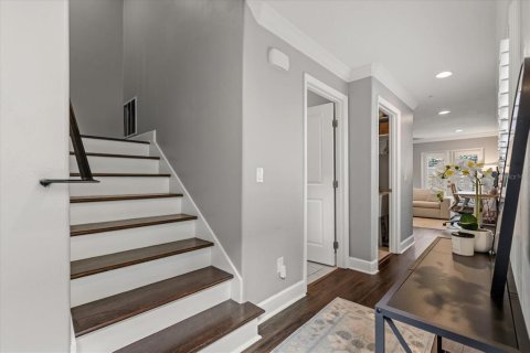 Townhouse in Orlando, Florida 3 bedrooms, 199.37 sq.m. № 2092427 - photo 5