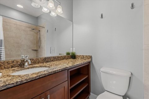 Townhouse in Orlando, Florida 3 bedrooms, 199.37 sq.m. № 2092427 - photo 23
