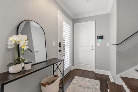 Townhouse in Orlando, Florida 3 bedrooms, 199.37 sq.m. № 2092427 - photo 3