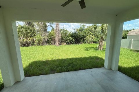 Villa ou maison à louer à North Port, Floride: 3 chambres, 158.49 m2 № 2096904 - photo 25