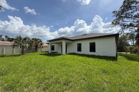 Villa ou maison à louer à North Port, Floride: 3 chambres, 158.49 m2 № 2096904 - photo 27