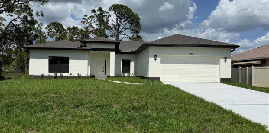 Villa ou maison à North Port, Floride 3 chambres, 158.49 m2 № 2096904