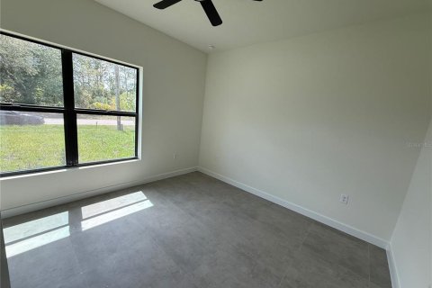 Villa ou maison à louer à North Port, Floride: 3 chambres, 158.49 m2 № 2096904 - photo 21