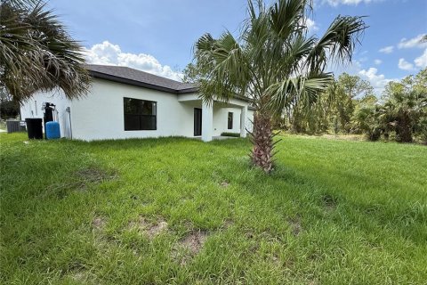 Villa ou maison à louer à North Port, Floride: 3 chambres, 158.49 m2 № 2096904 - photo 28