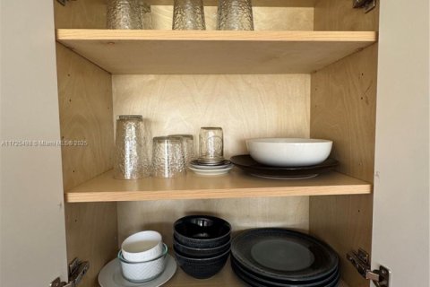 Copropriété à vendre à Miami Beach, Floride: 2 chambres, 82.68 m2 № 1859861 - photo 3