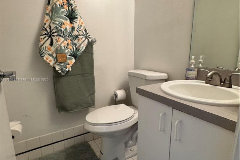 Copropriété à vendre à Miami Beach, Floride: 2 chambres, 82.68 m2 № 1859861 - photo 7