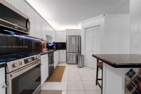 Adosado en venta en Weston, Florida, 3 dormitorios, 127.09 m2 № 2076595 - foto 3