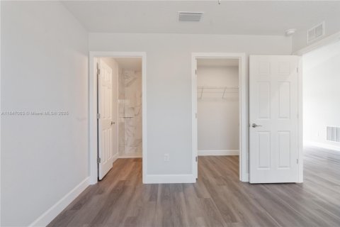 Casa en venta en Ocala, Florida, 3 dormitorios № 1846177 - foto 12