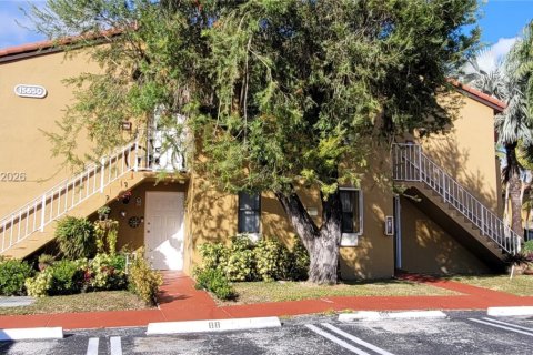 Copropriété à louer à Miami, Floride: 1 chambre, 64.01 m2 № 2011534 - photo 2