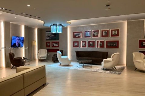 Condominio en venta en Miami, Florida, 1 dormitorio, 94.95 m2 № 1980048 - foto 24