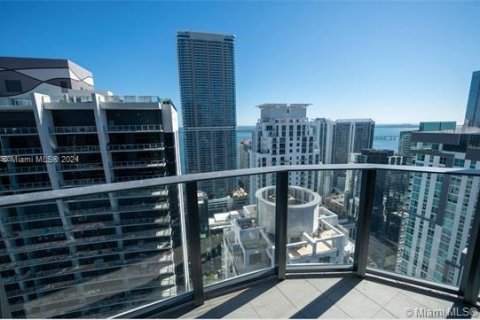 Condominio en venta en Miami, Florida, 1 dormitorio, 94.95 m2 № 1980048 - foto 19