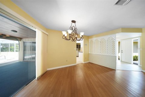 Casa en venta en Port Charlotte, Florida, 4 dormitorios, 215.16 m2 № 1342271 - foto 3