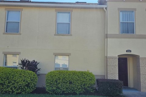 Touwnhouse à vendre à Kissimmee, Floride: 4 chambres, 174.66 m2 № 1894332 - photo 1