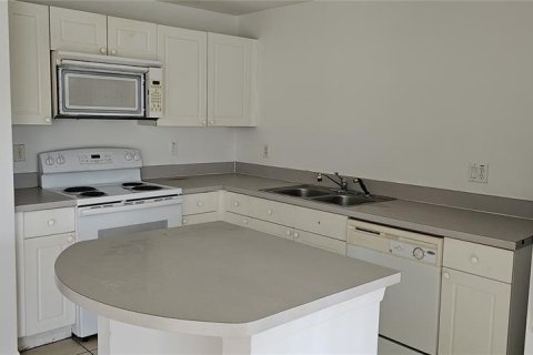 Touwnhouse à vendre à Kissimmee, Floride: 4 chambres, 174.66 m2 № 1894332 - photo 11