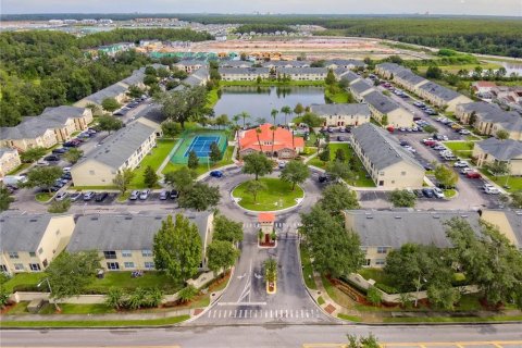 Touwnhouse à vendre à Kissimmee, Floride: 4 chambres, 174.66 m2 № 1894332 - photo 19