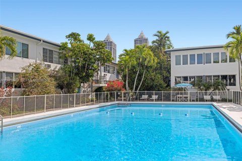 Снять в аренду кондоминиум в Майами-Бич, Флорида 2 спальни, 69.68м2, № 2048708 - фото 29