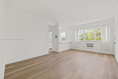 Кондоминиум с 2 спальнями в Майами-Бич, Флорида № 2048708