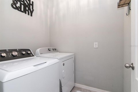 Villa ou maison à vendre à Riverview, Floride: 3 chambres, 187.85 m2 № 2430469 - photo 6