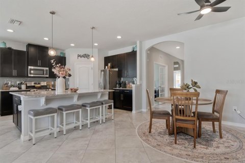 Villa ou maison à vendre à Riverview, Floride: 3 chambres, 187.85 m2 № 2430469 - photo 12