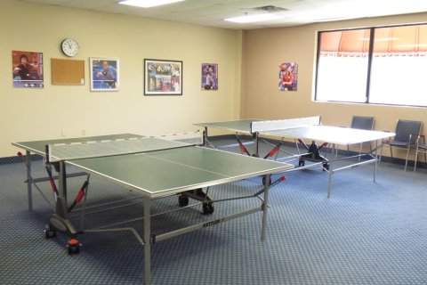 Condo in Pembroke Pines, Florida, 2 bedrooms № 2146482 - photo 17